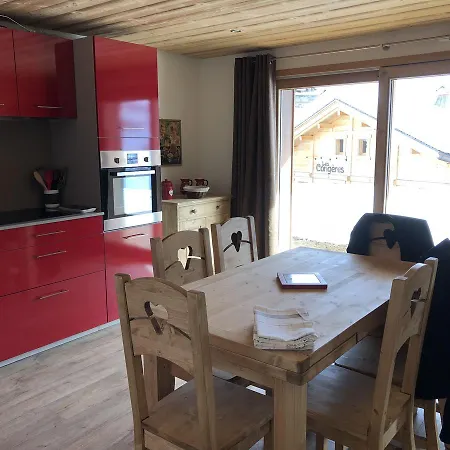Almet Apartment *